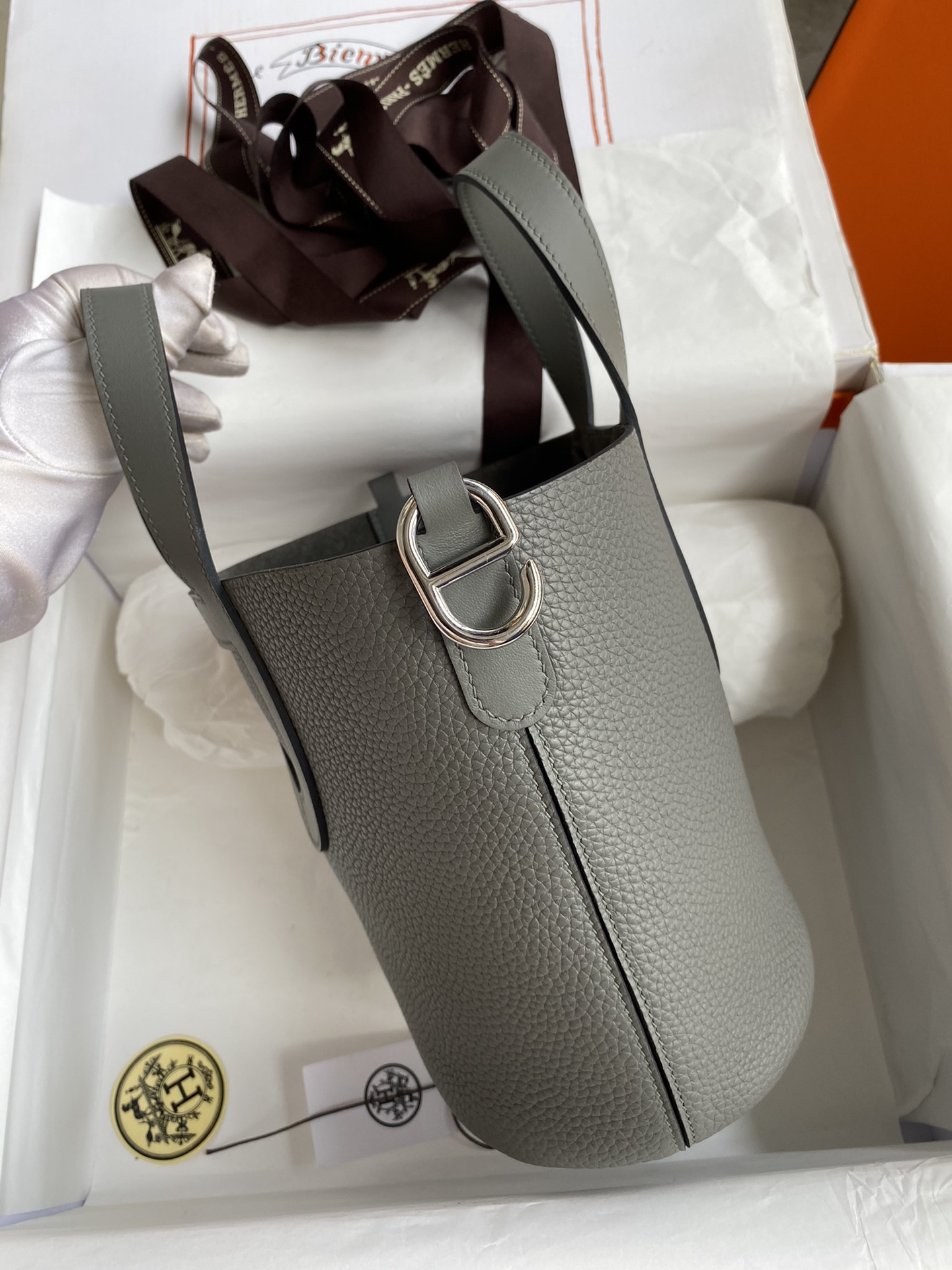 Hermes In The Loop 18 Bag In Gris Meyer Clemence Leather